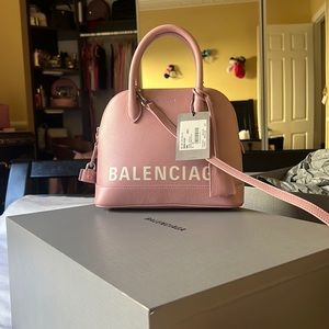 Balenciaga pink